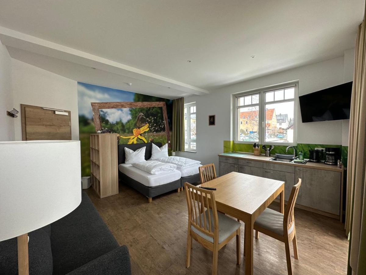 Hotel Urlaubshaus-Erzgebirge Zwönitz Esterno foto