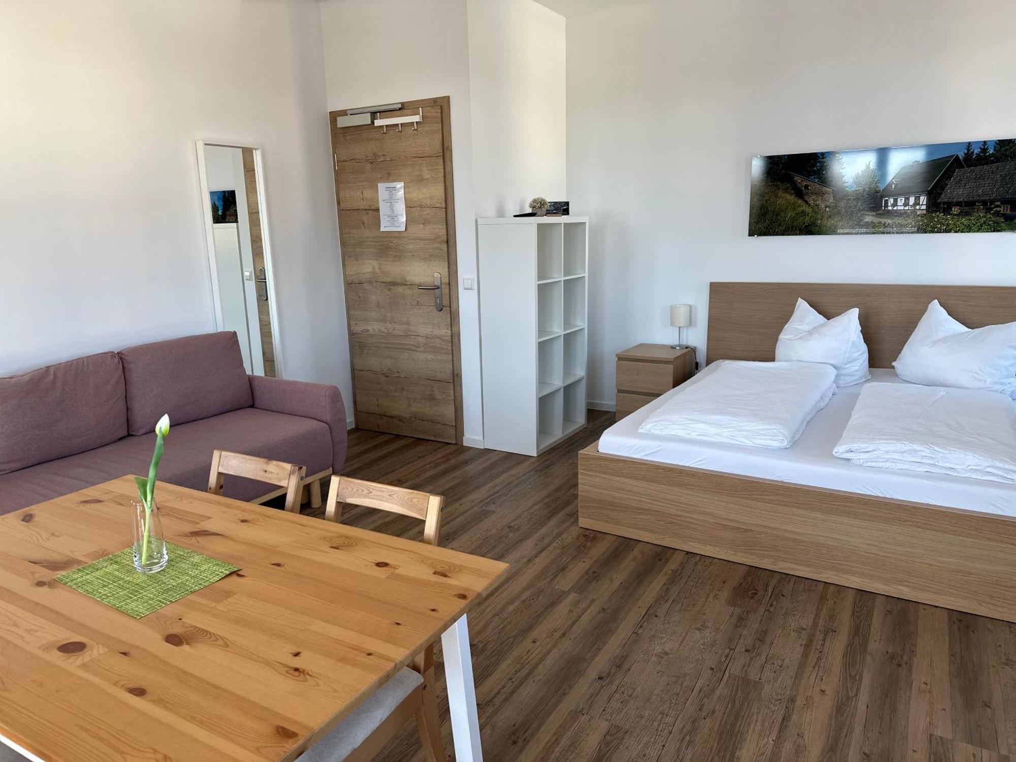 Hotel Urlaubshaus-Erzgebirge Zwönitz Esterno foto